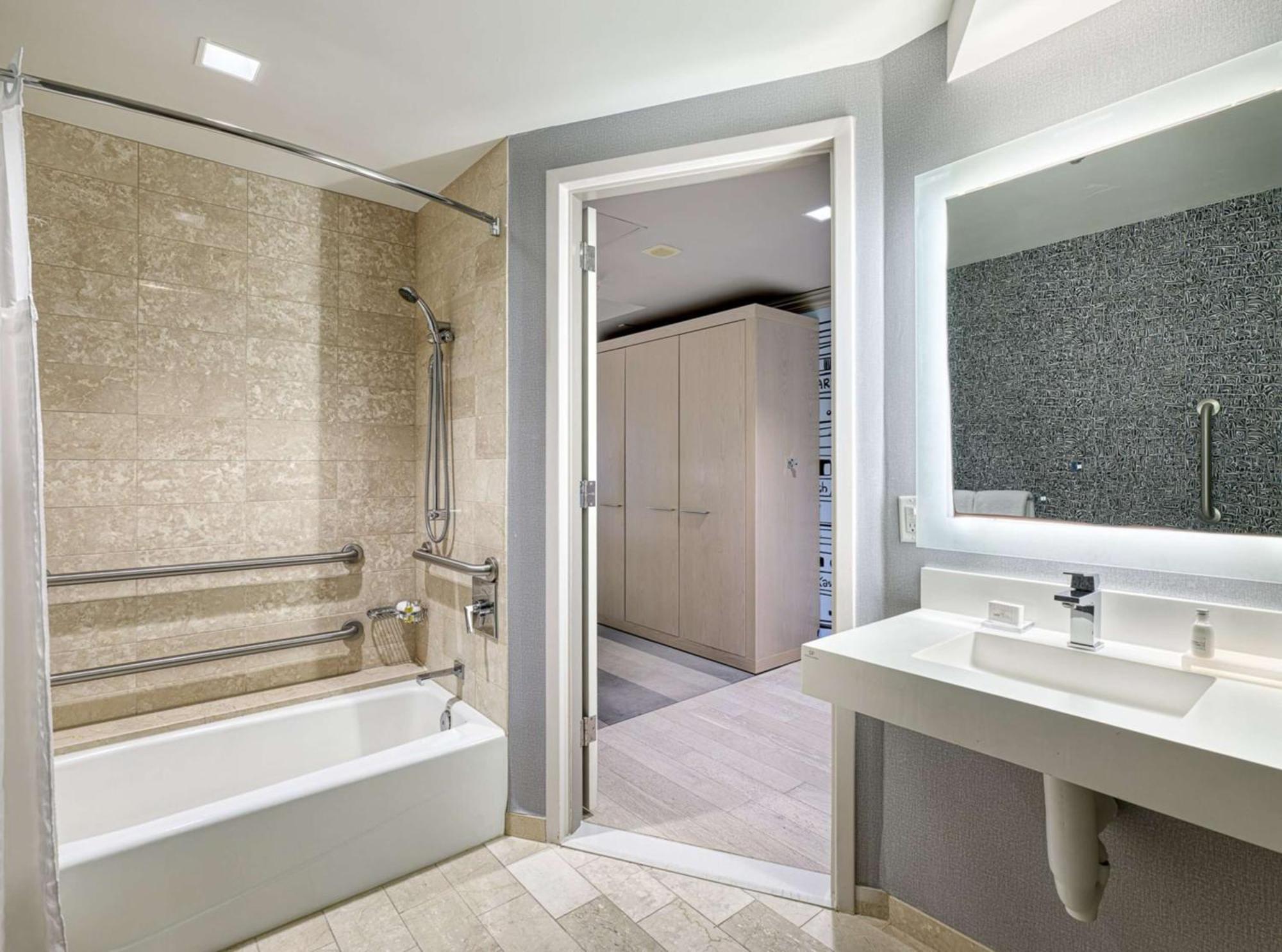 The Royal Sonesta Minneapolis Downtown Екстер'єр фото